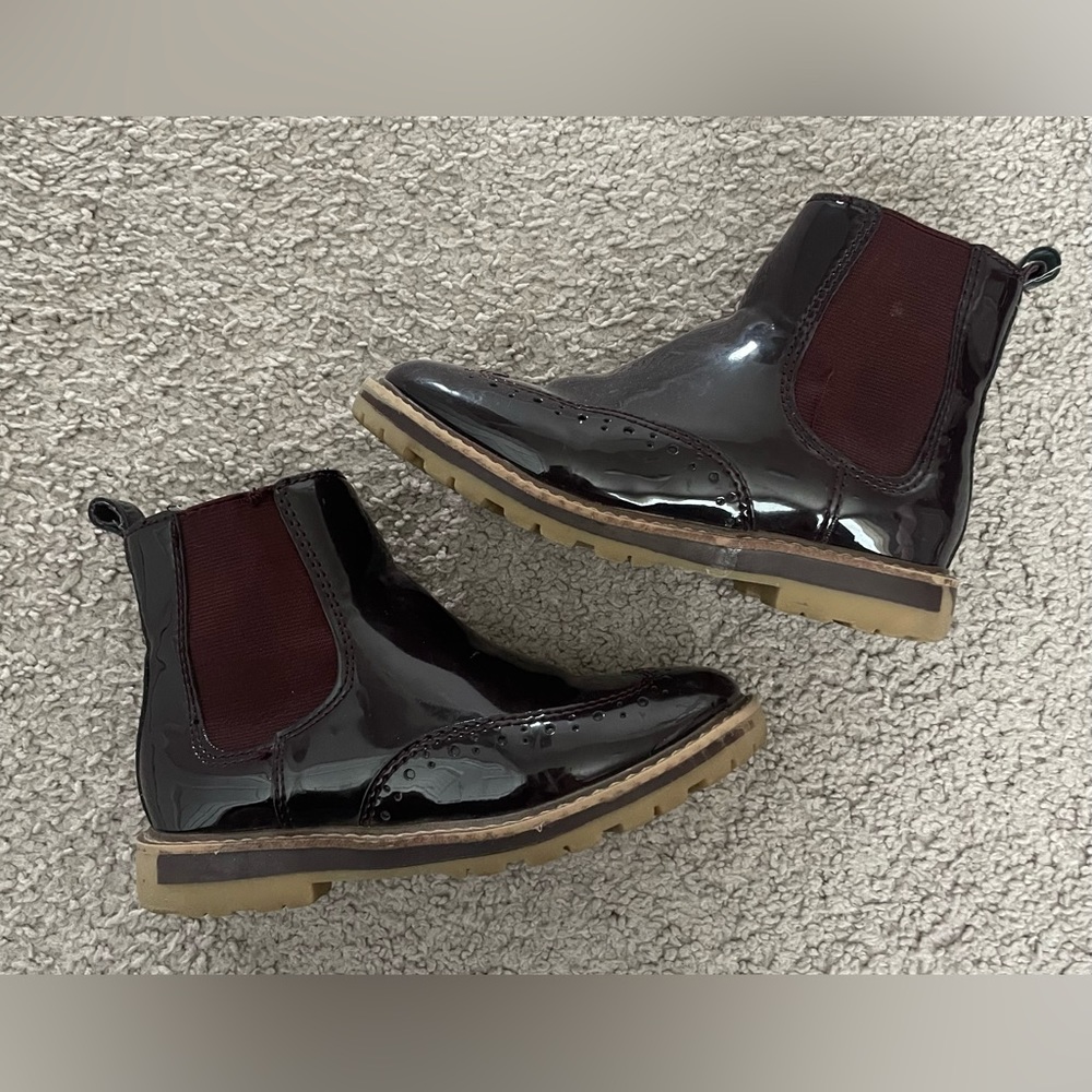 EUC booties